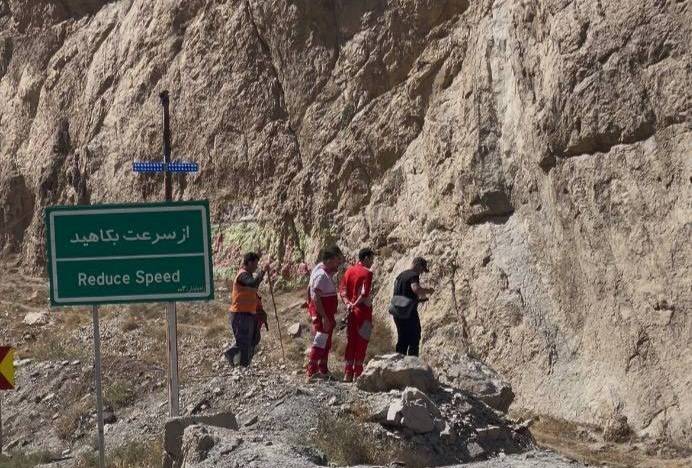 کبادی: عملیات جستوجوی کوهنورد مفقودشده در دماوند با مشارکت تیمهای تخصصی هلالاحمر ادامه دارد