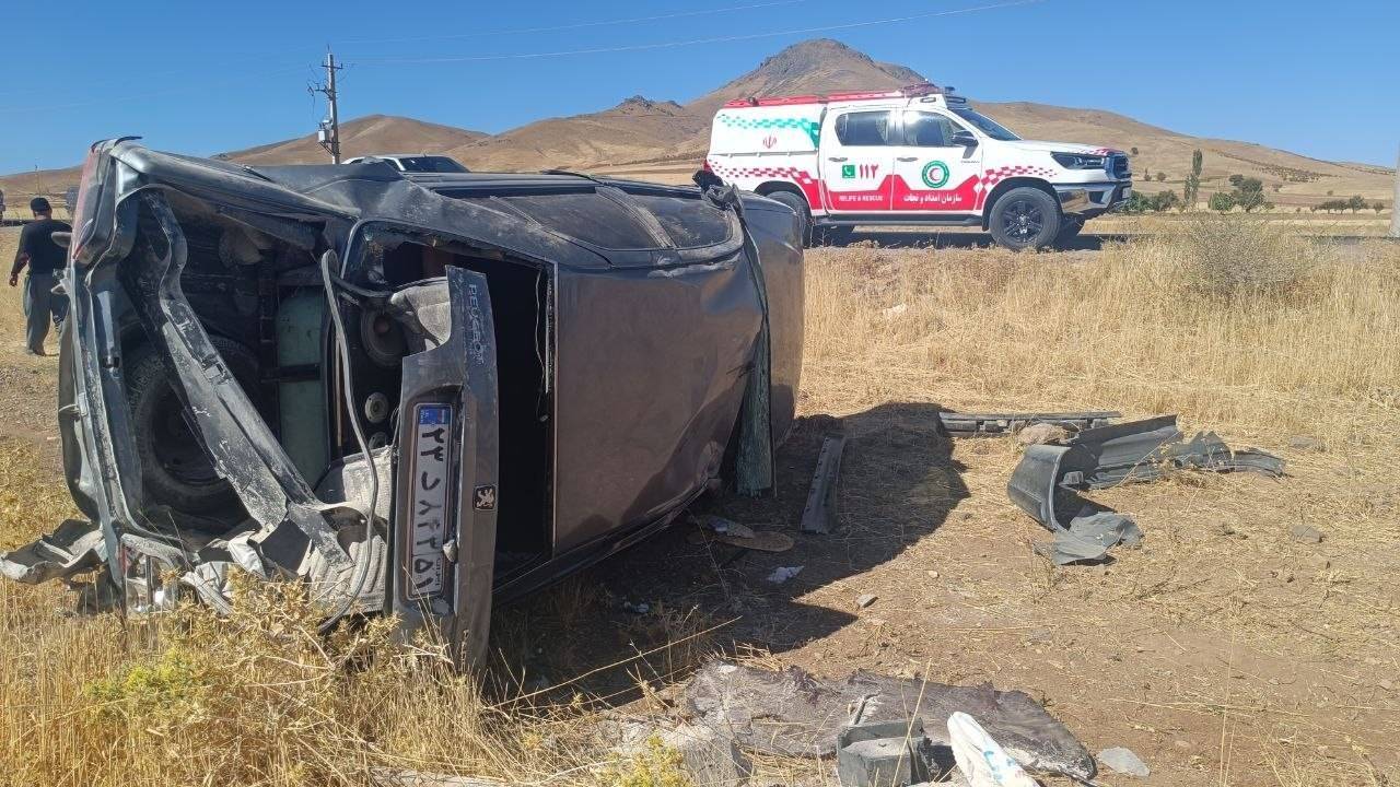 ۹ مصدوم و یک جانباخته طی ۴۸ ساعت گذشته در حوادث جادهای استان کردستان